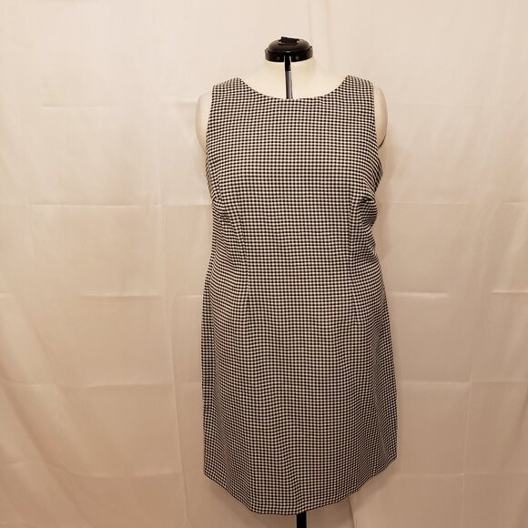 Danillo Black & White 2-PC Plaid & Polka Dot Dress Suit, Size 18W - Picture 2 of 11